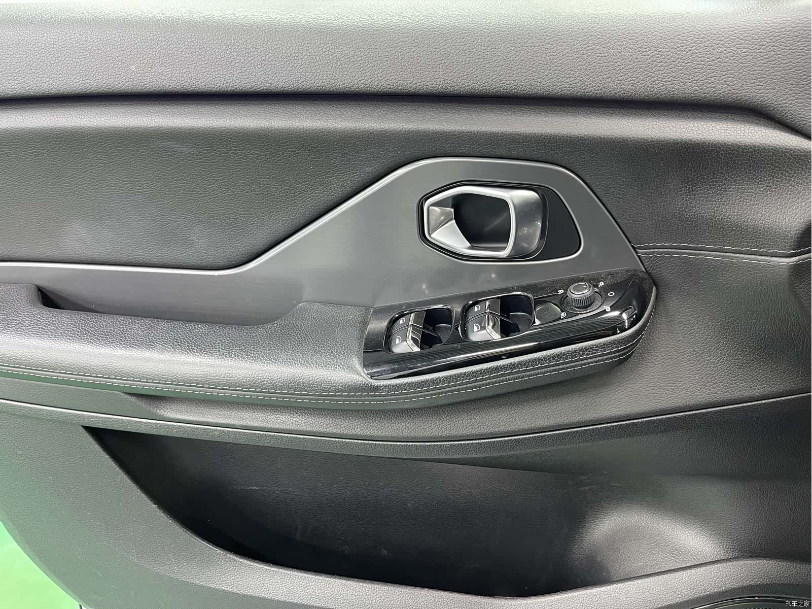 NIO ES8, 2019 21