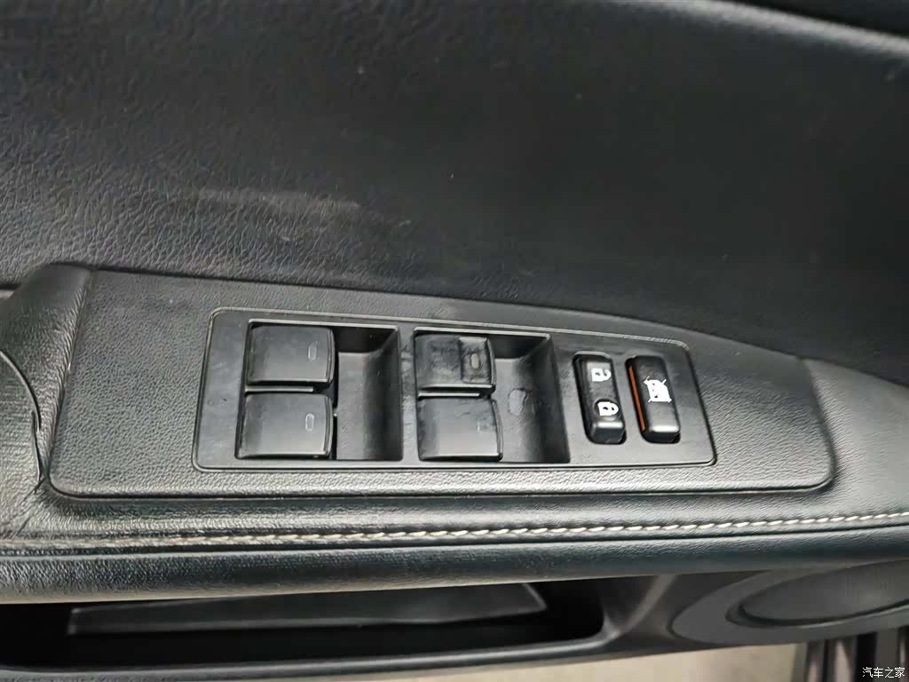 Lexus ES, 2014 9