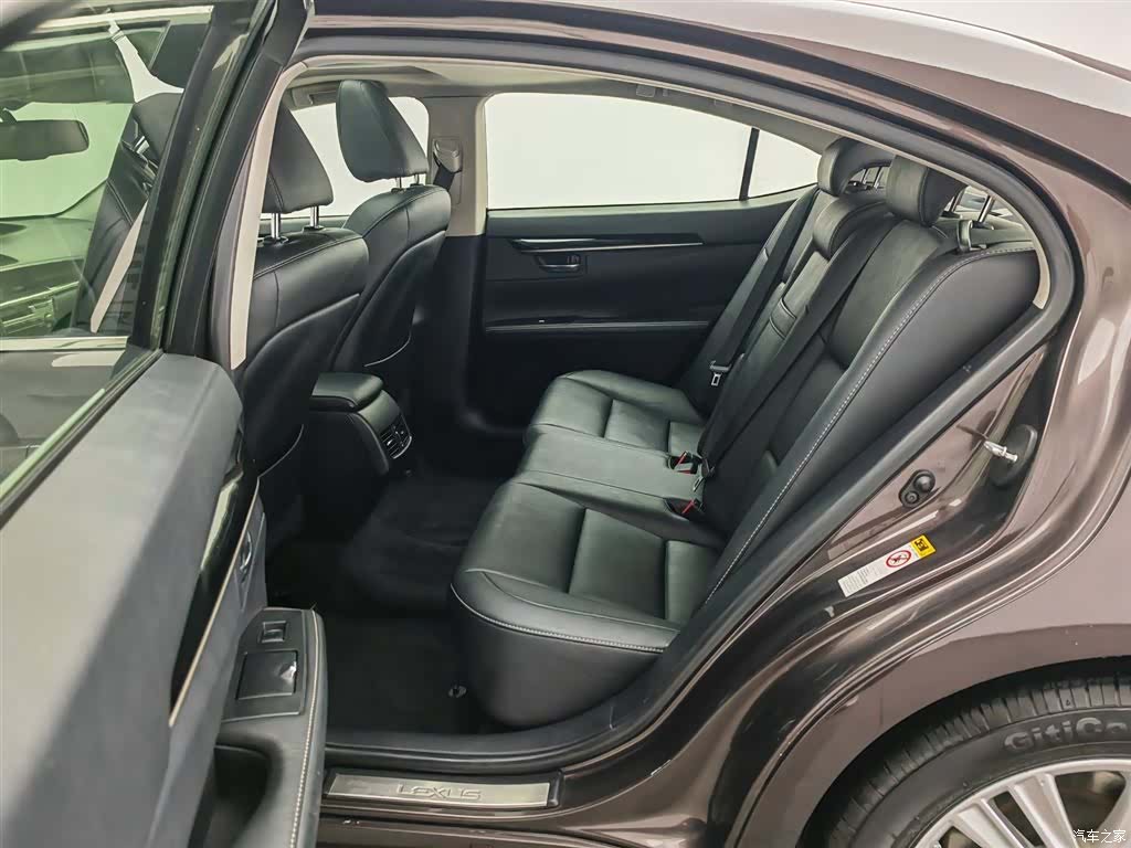 Lexus ES, 2014 15