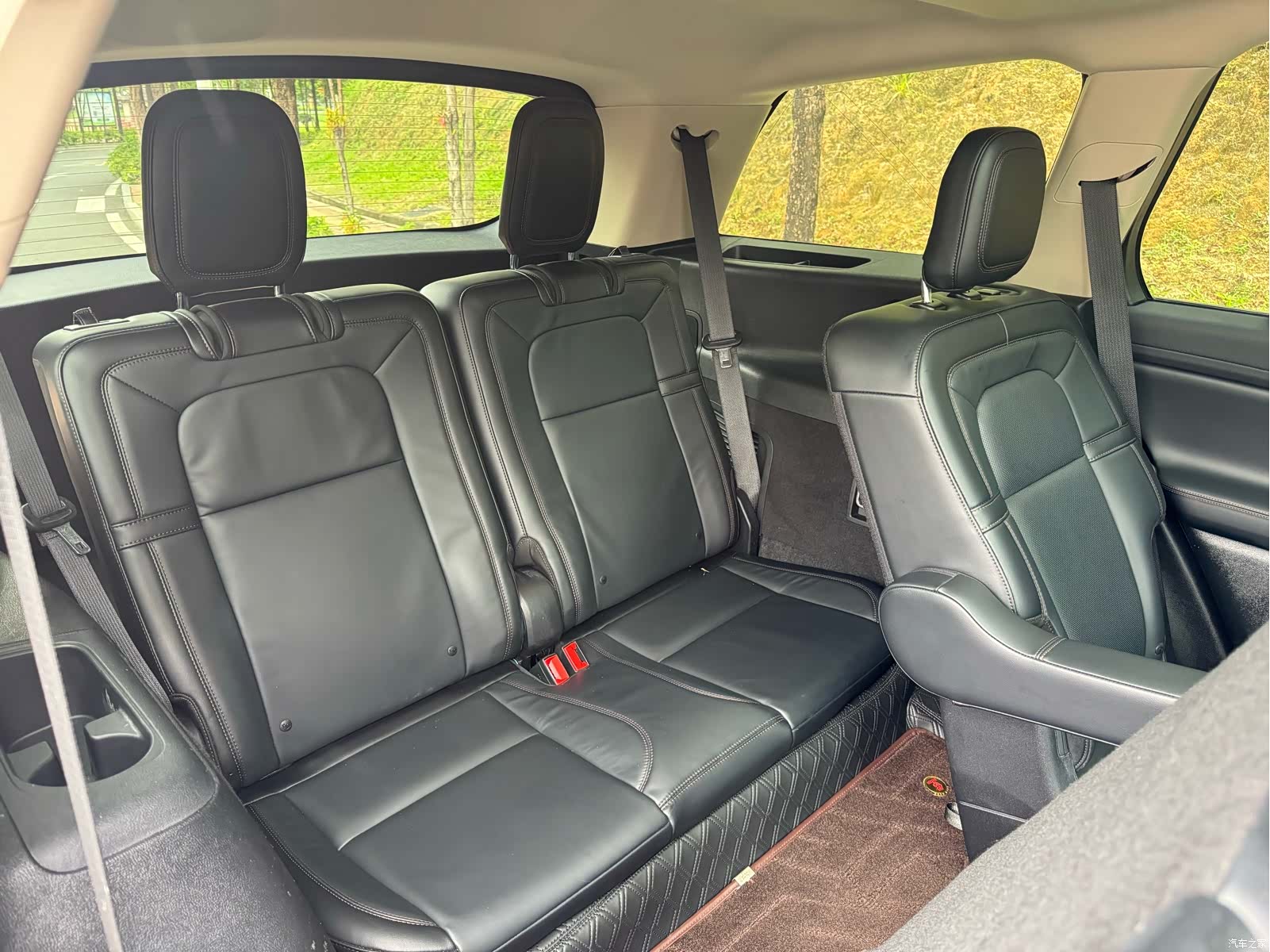 Lincoln Aviator, 2021 21
