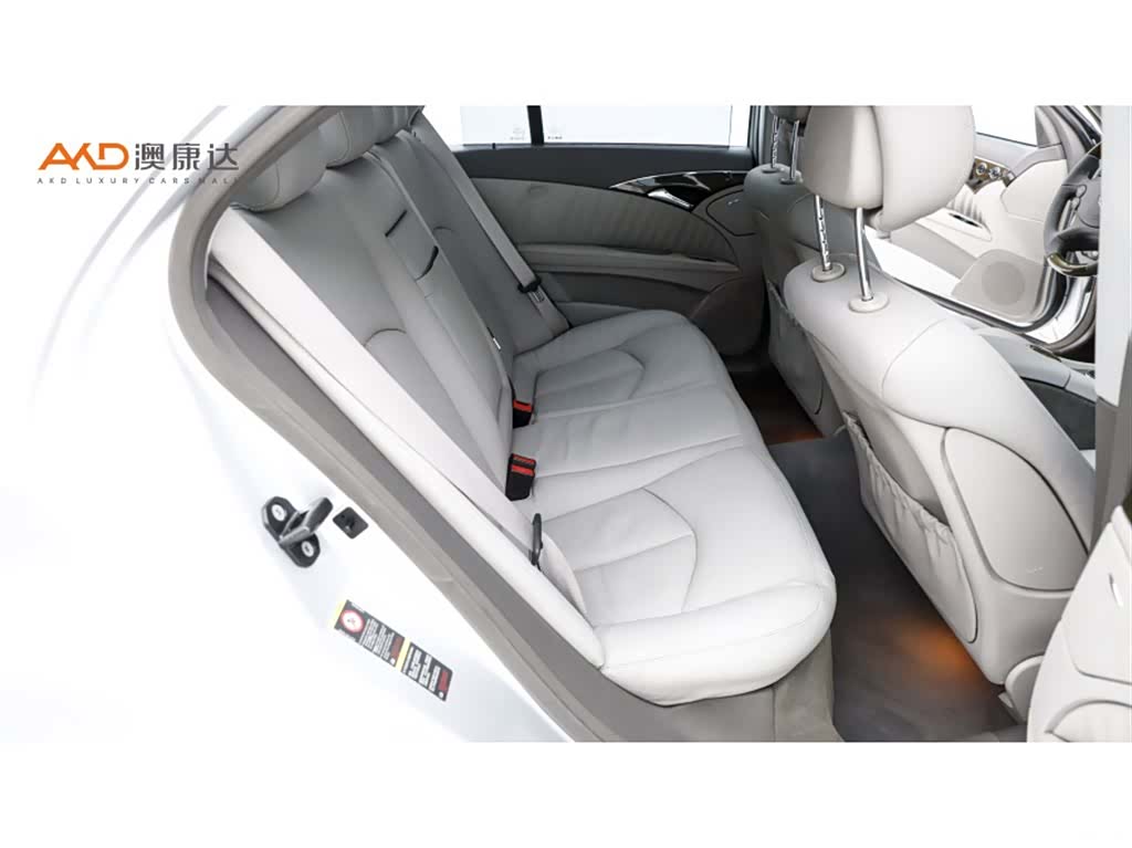Mercedes-Benz E-Class, 2009 8