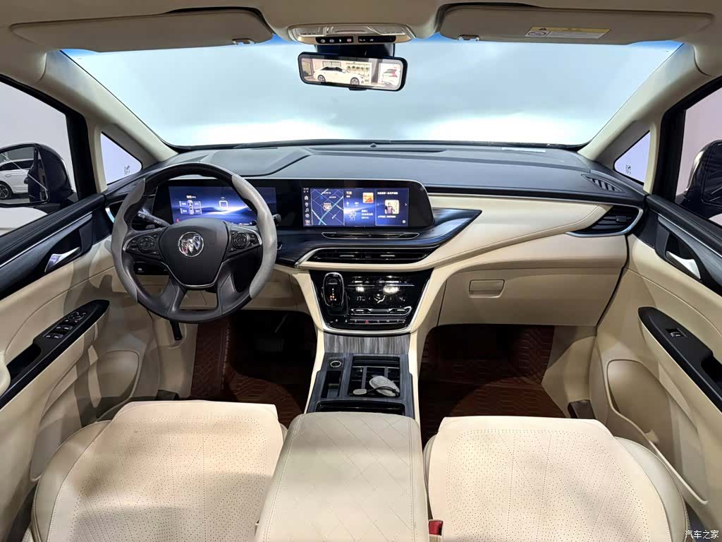 Buick GL8, 2023 10