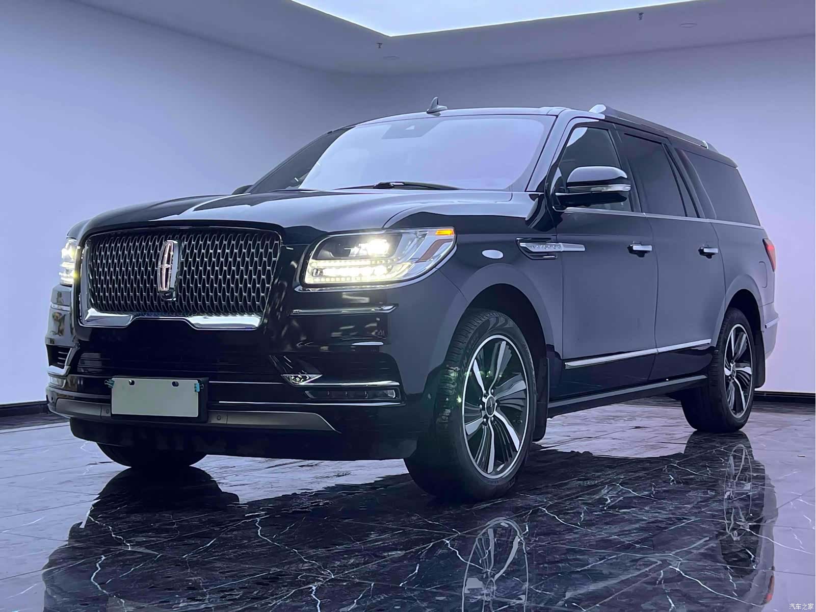 Lincoln Navigator, 2019 1