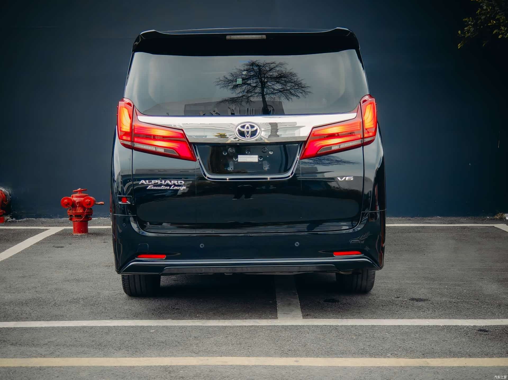 Toyota Alphard, 2018 4
