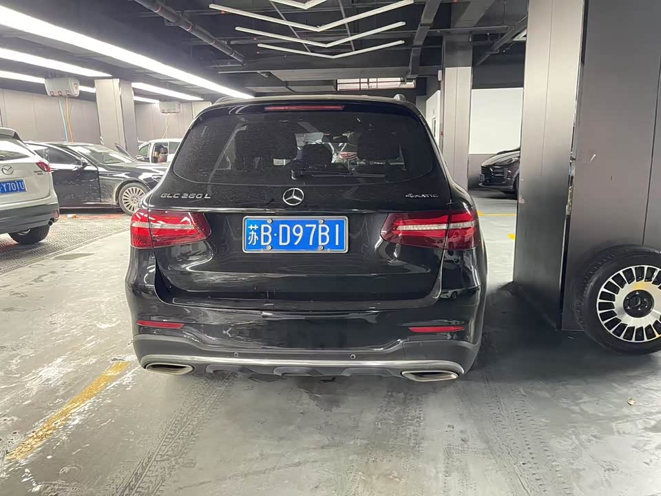 Mercedes-Benz GLC Mercedes-Benz GLC
