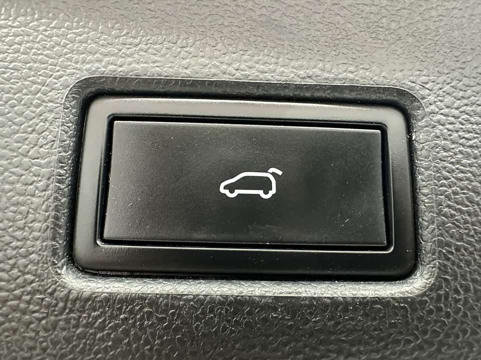 Volkswagen T-ROC exploring Songs