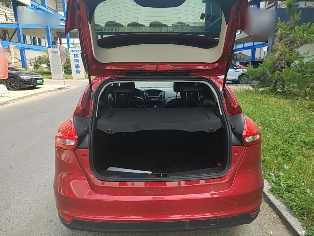 Ford Focus, 2021 15