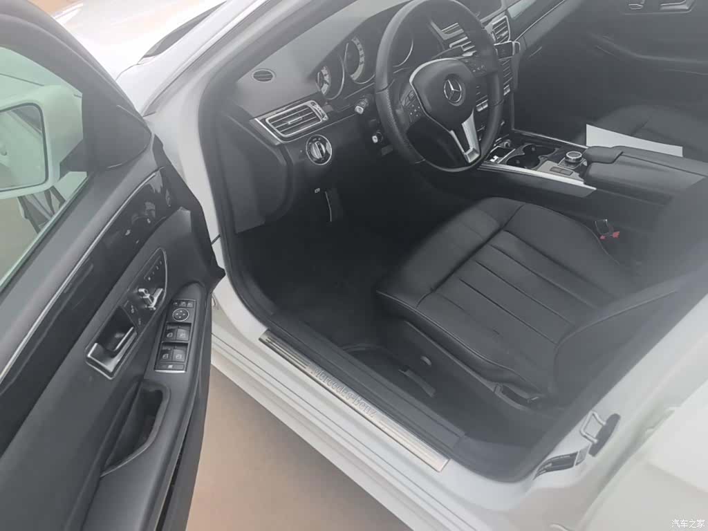Mercedes-Benz E-Class, 2015 12