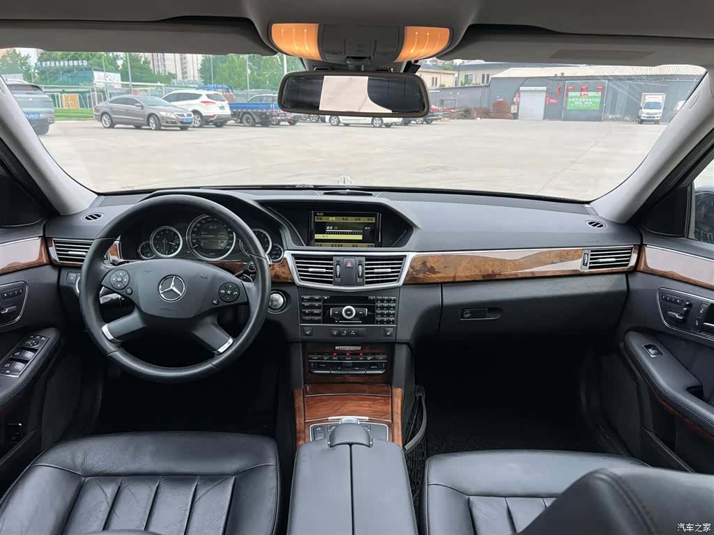 Mercedes-Benz E-Class, 2011 12