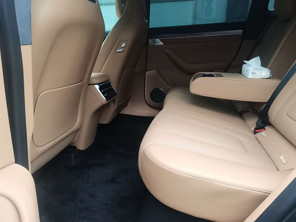 HarmonyOS Wisdom World R7
