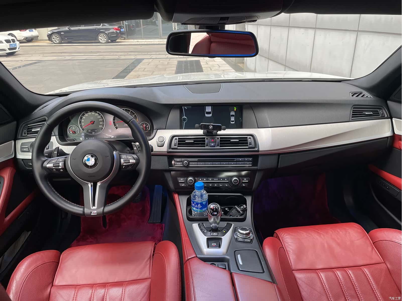 BMW M5, 2012 11