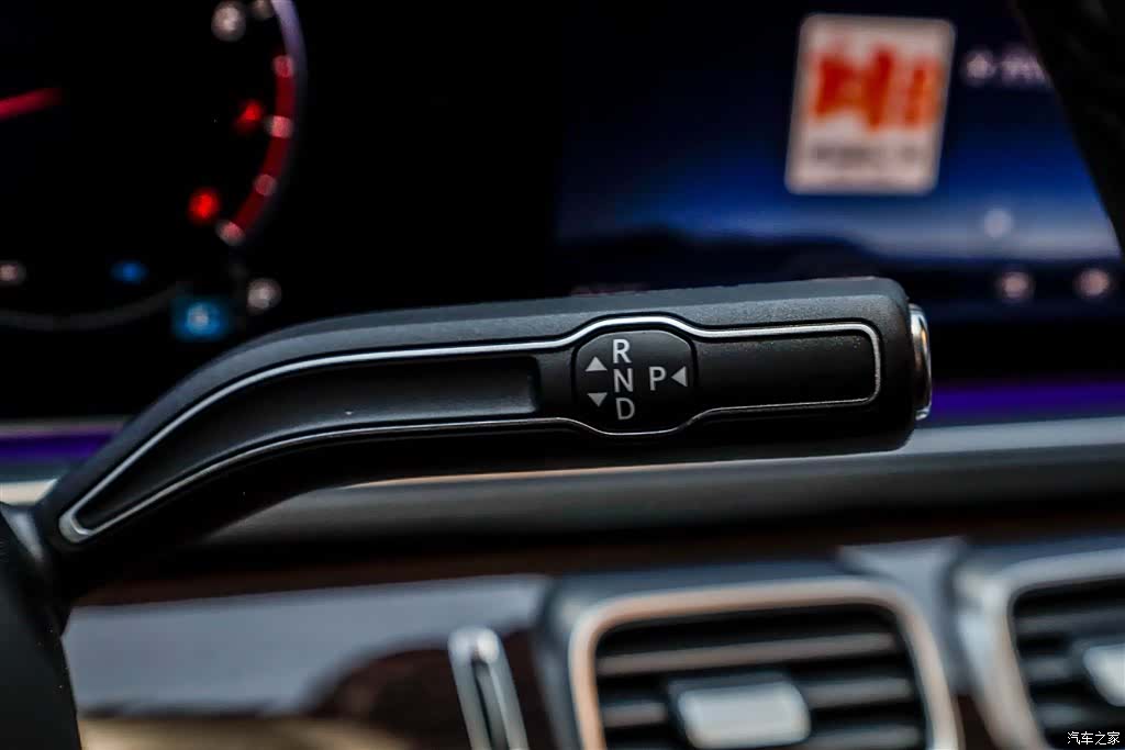 Mercedes-Benz GLE, 2023 25