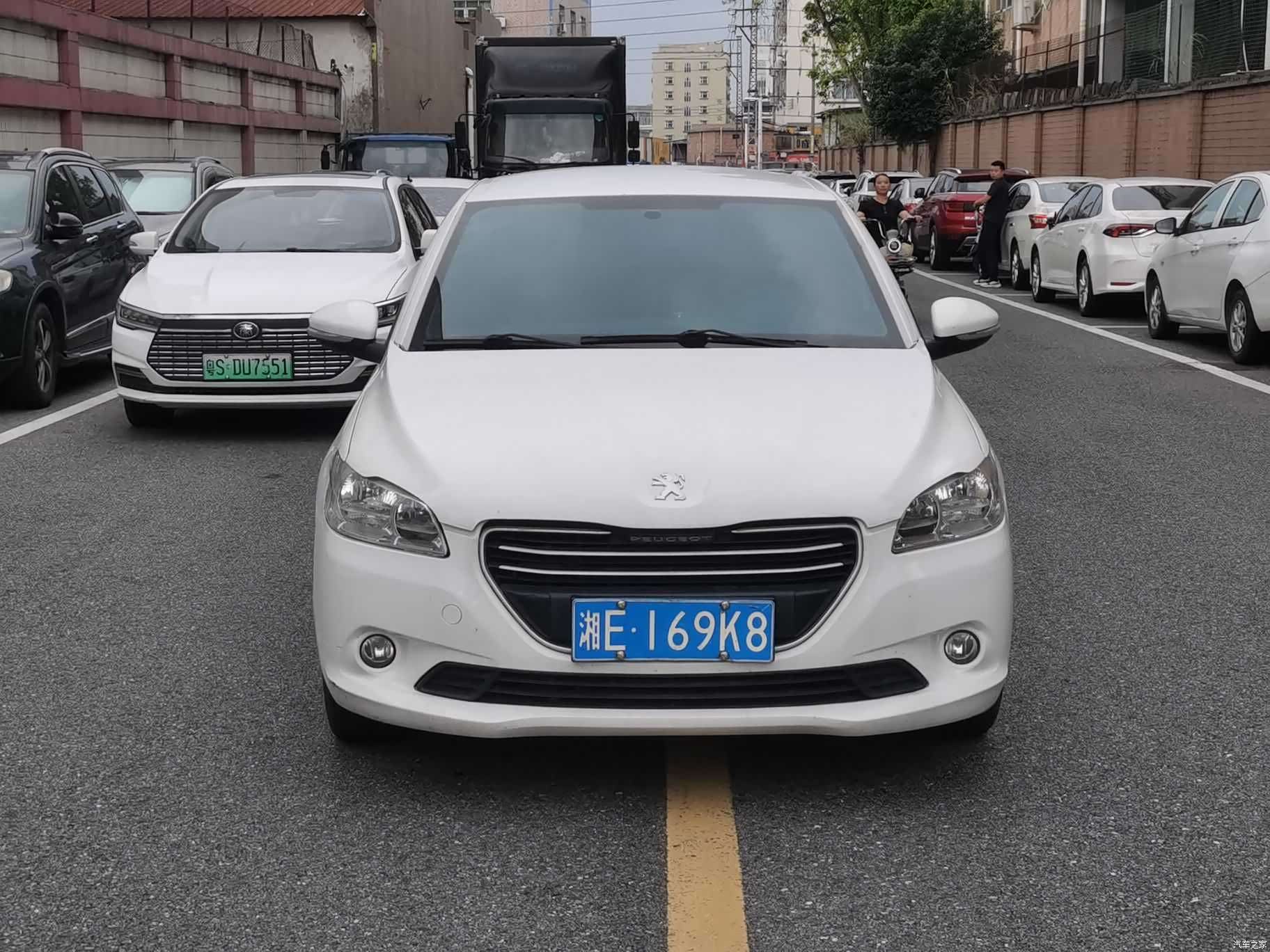 Peugeot 301, 2016 2