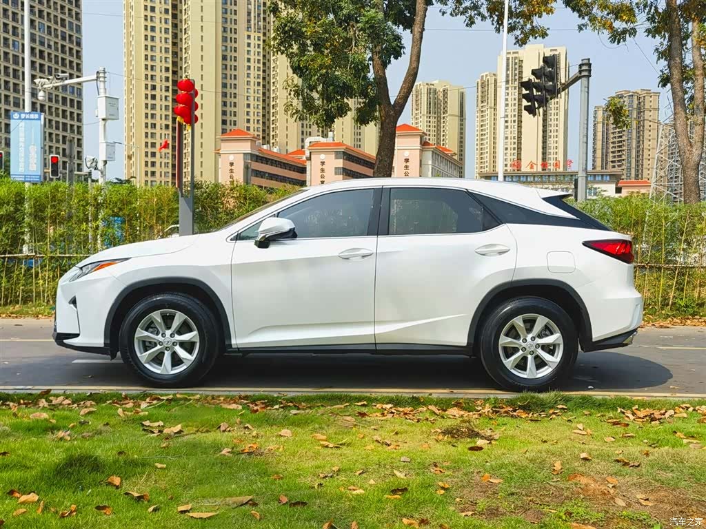 Lexus RX, 2017 4