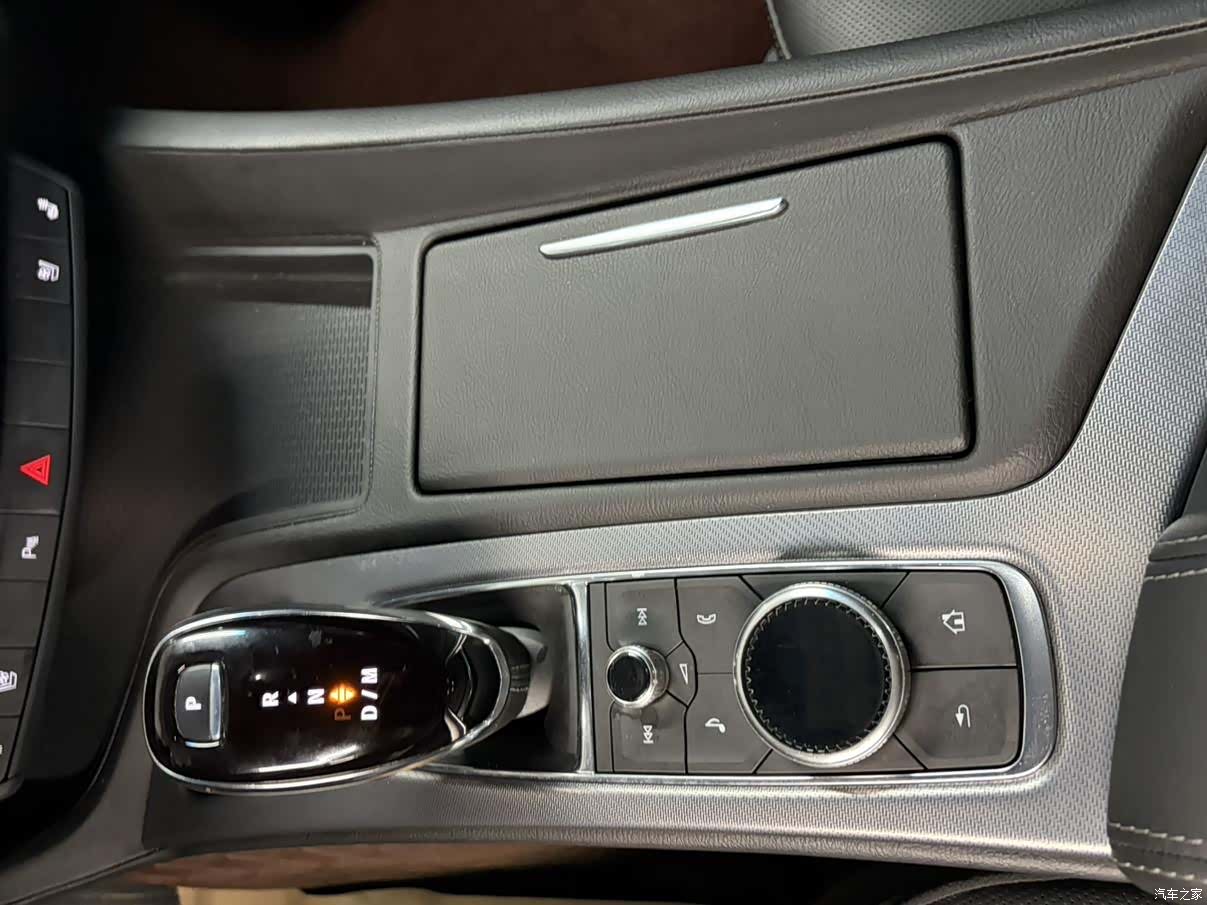 Cadillac CT5, 2022 15
