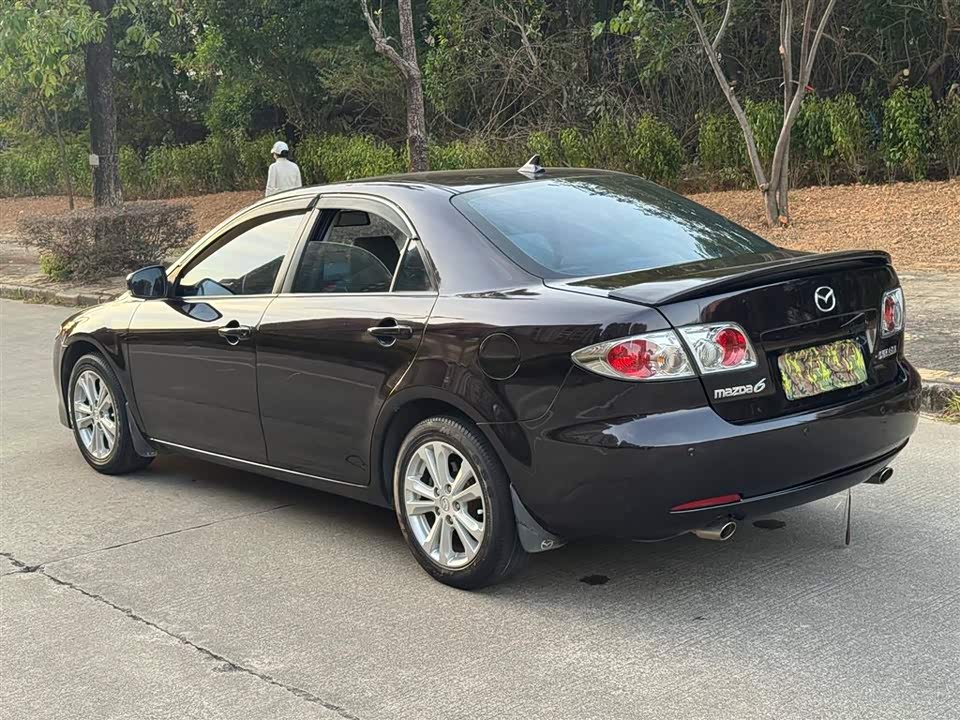 Mazda 6