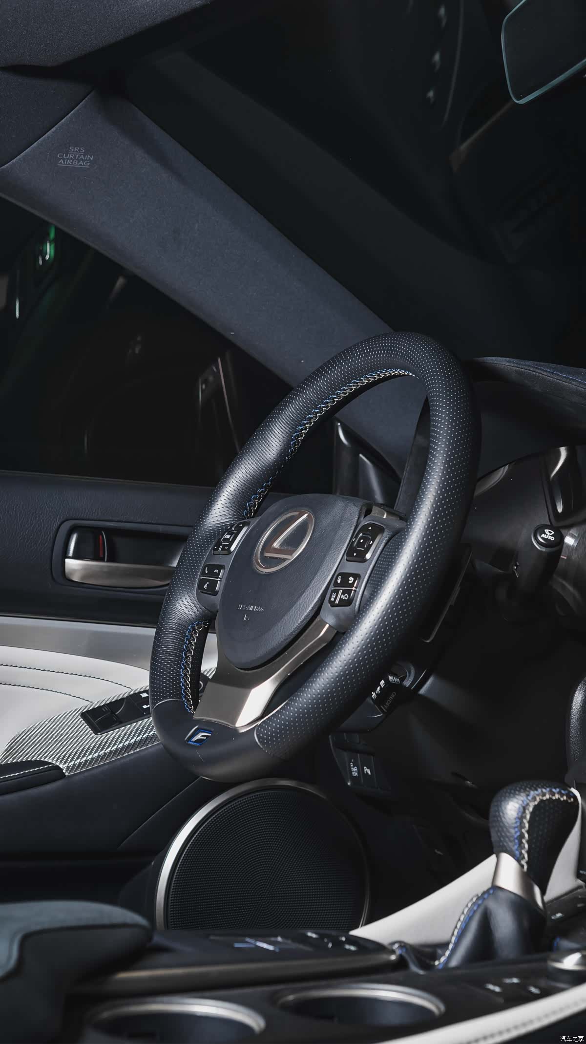 Lexus RC, 2016 18