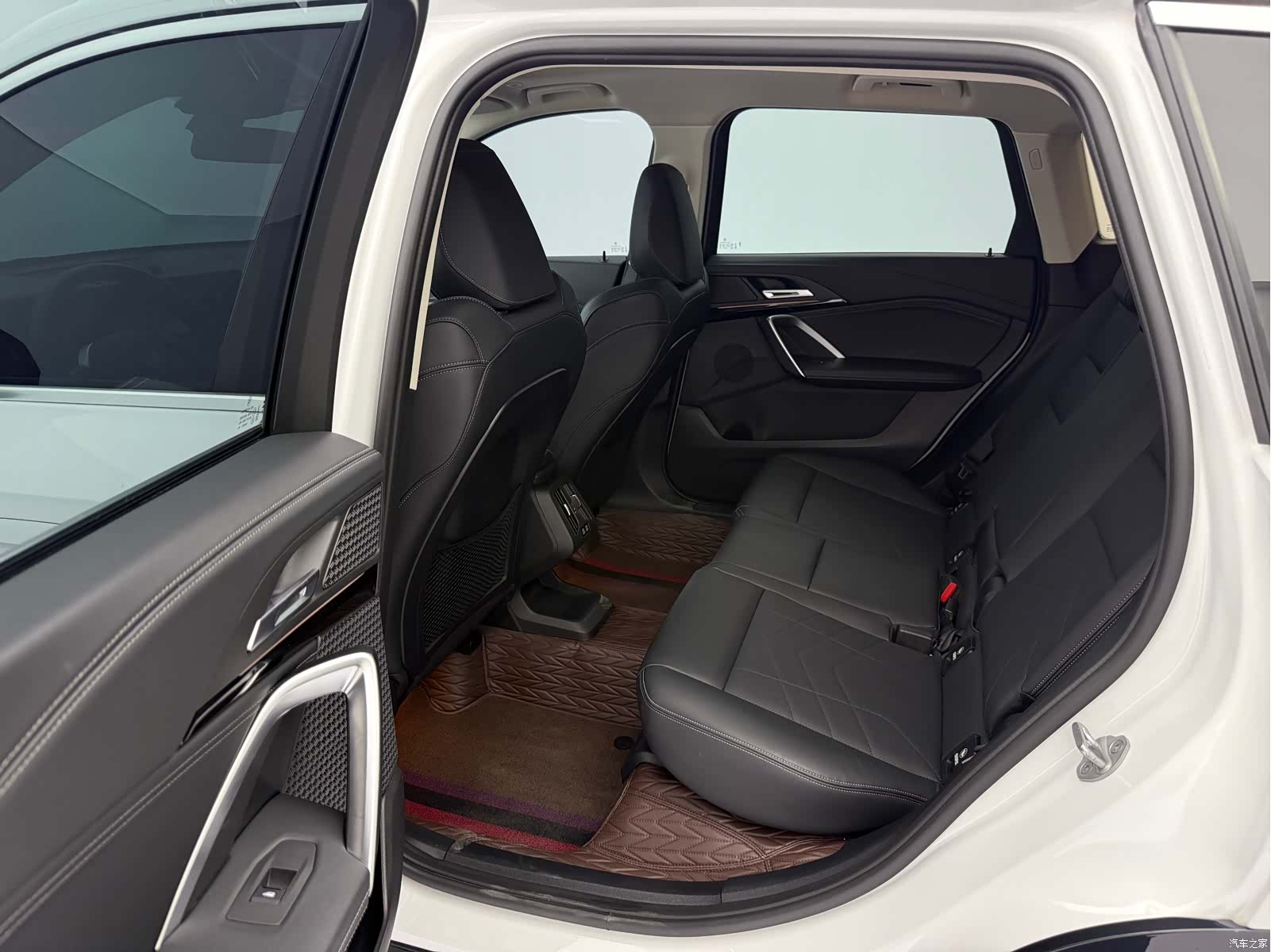 BMW X1, 2024 16