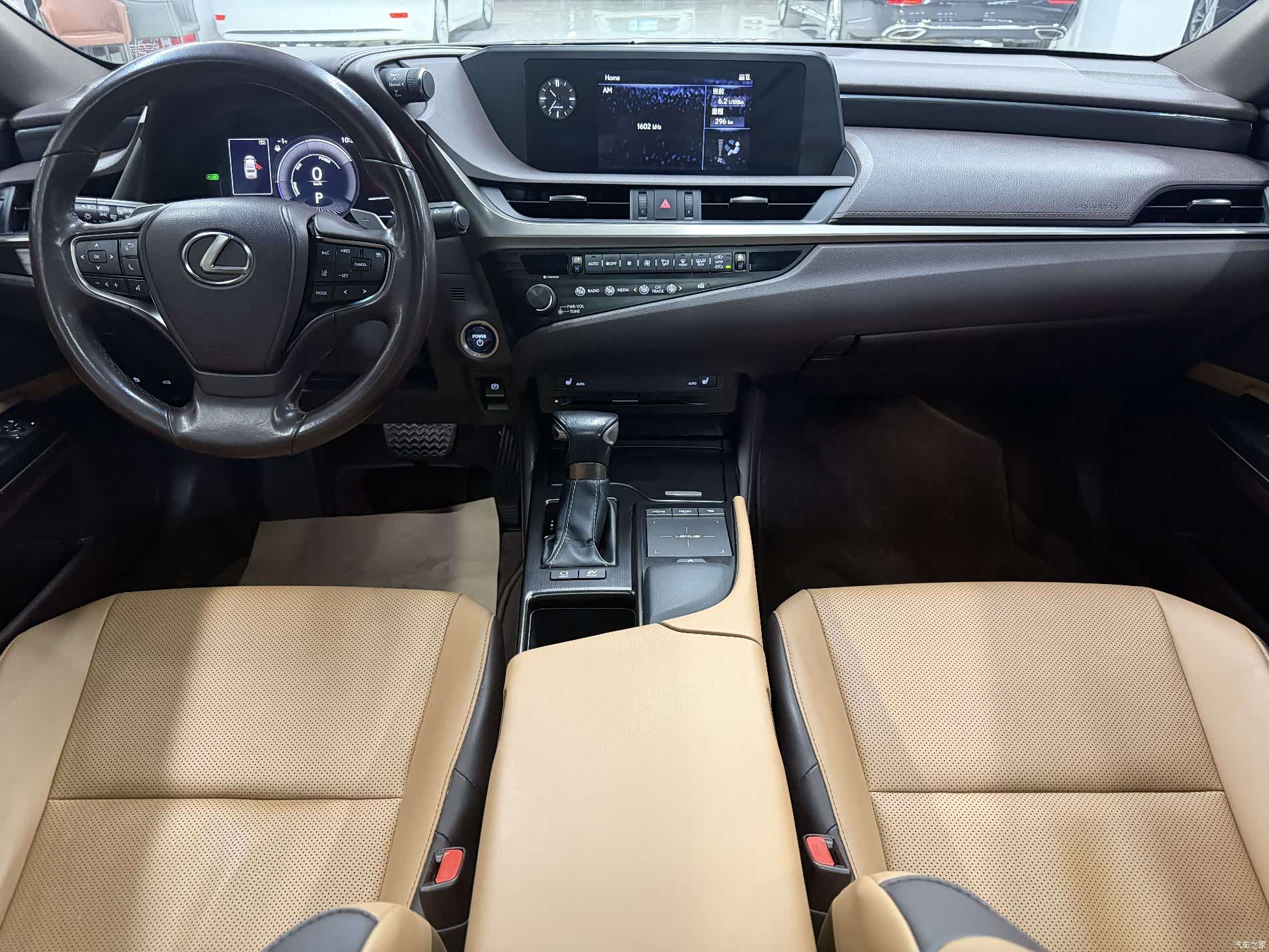 Lexus ES, 2020 7