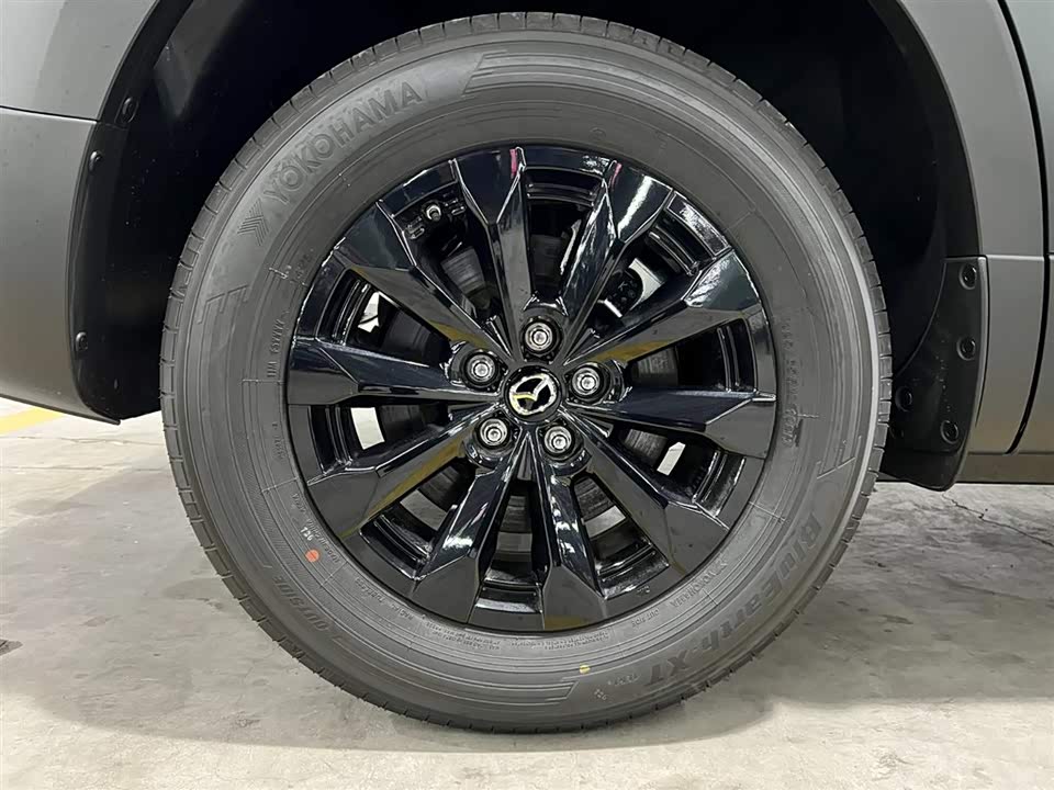 Mazda CX-50 line also