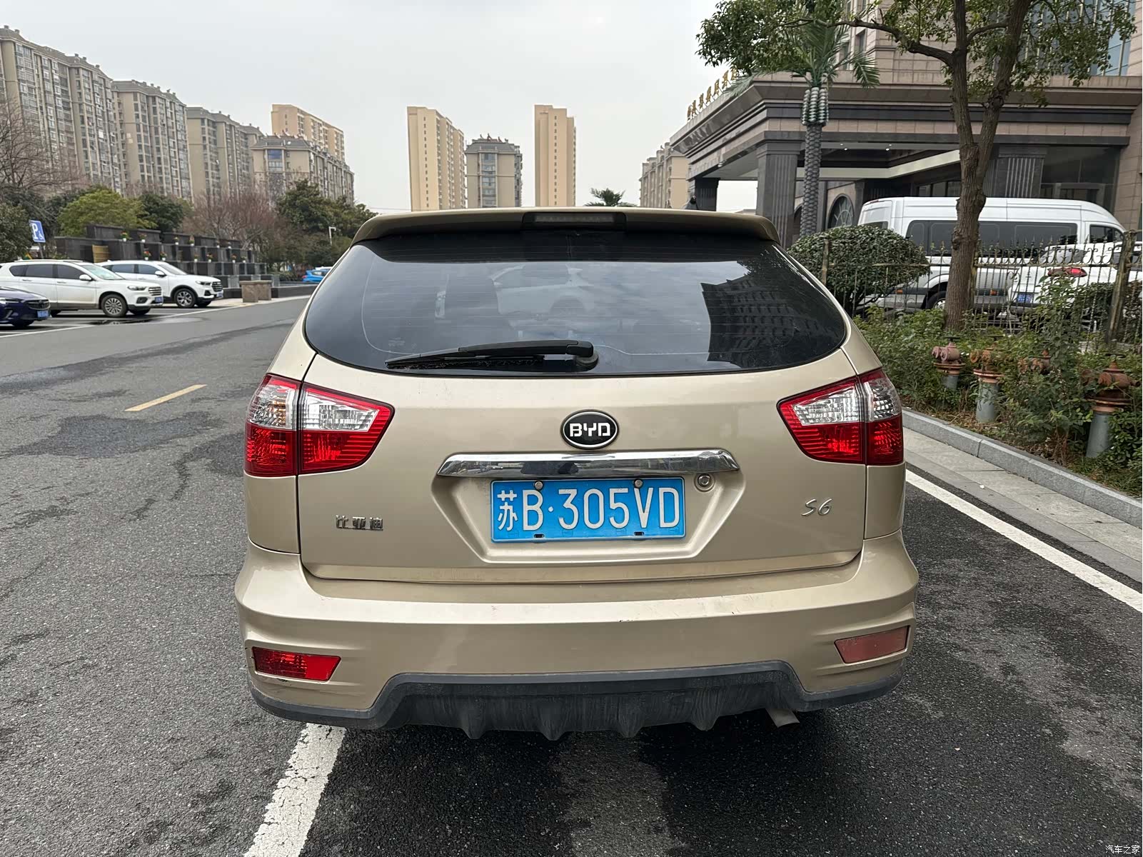 BYD S6, 2015 все фото