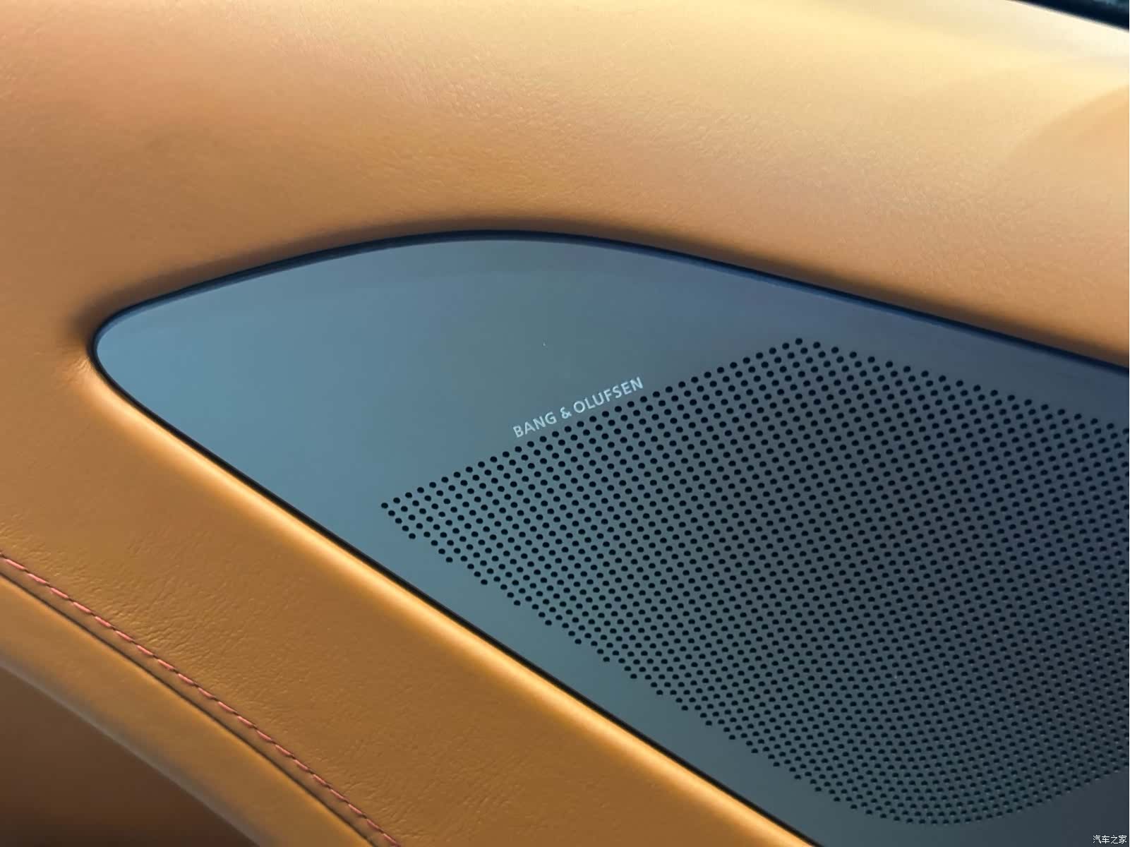 Aston Martin Rapide, 2017 15