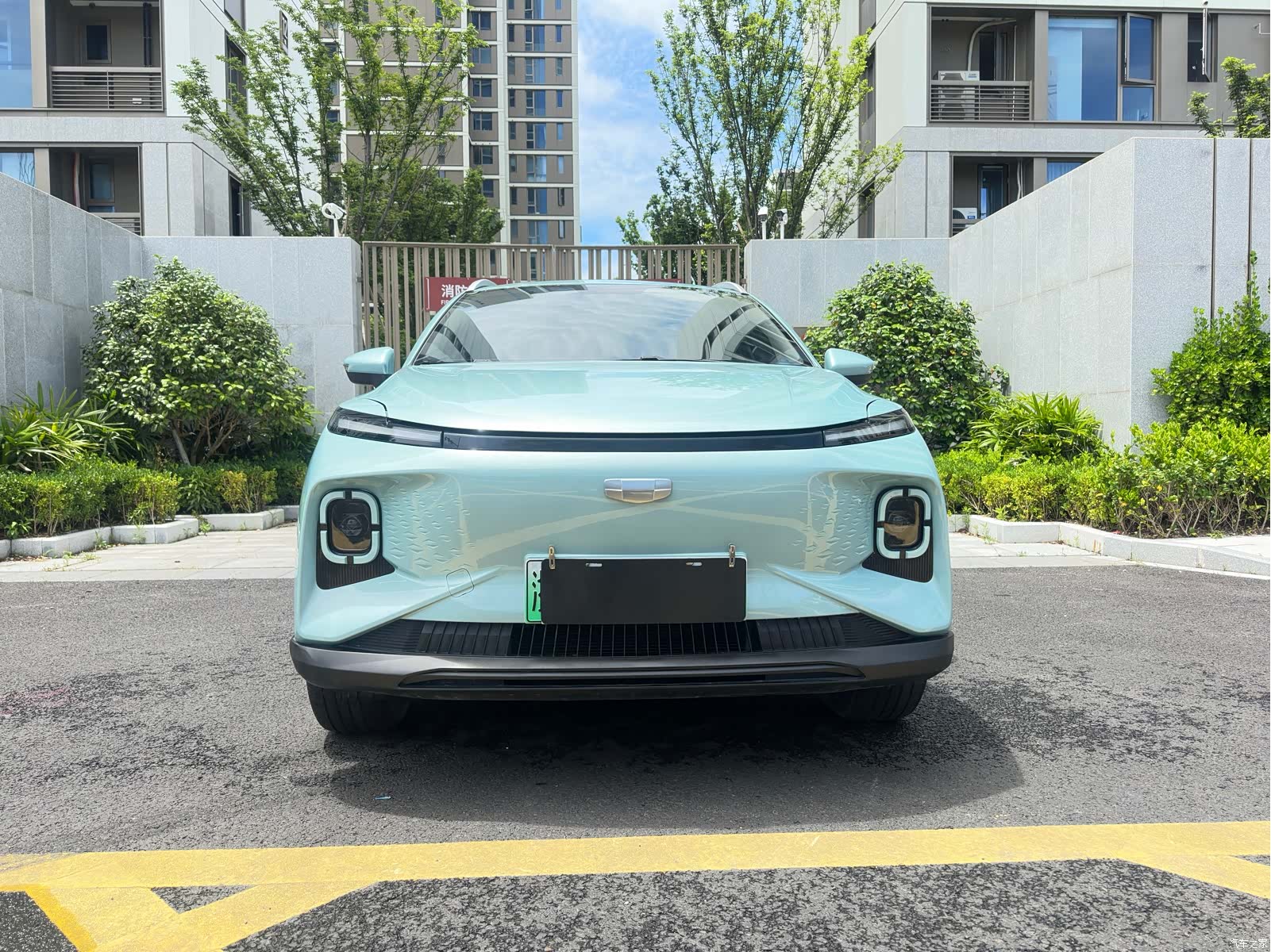 Geely E, 2023 2