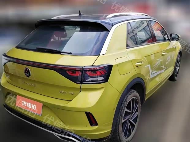 Volkswagen T-ROC exploring Songs