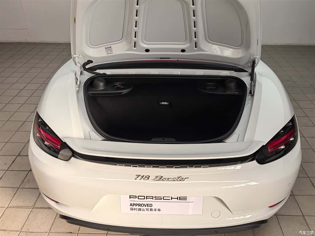 Porsche Boxster, 2024 16