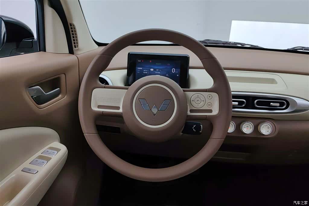 Wuling MINIEV, 2025 15