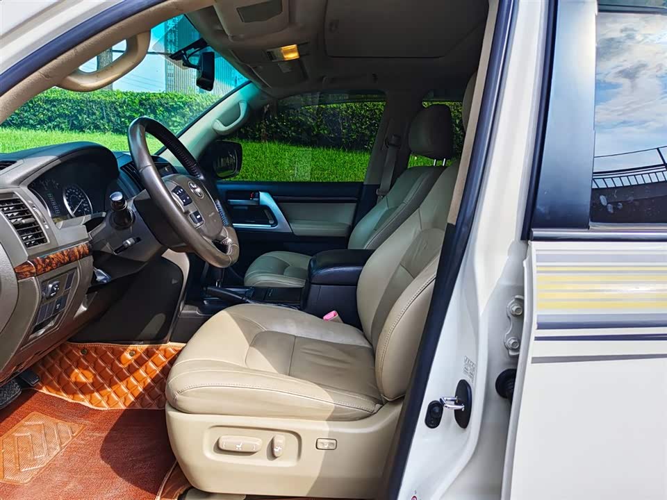 Toyota Landkuluze Toyota Landkuluze
