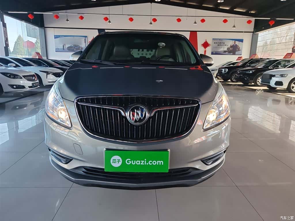 Buick GL8, 2019 4