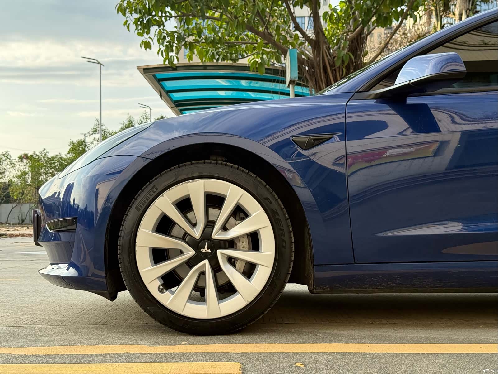 Tesla Model 3, 2021 13