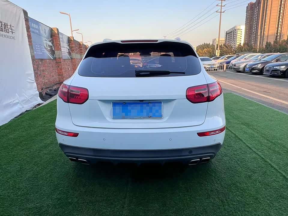 Zotye SR9