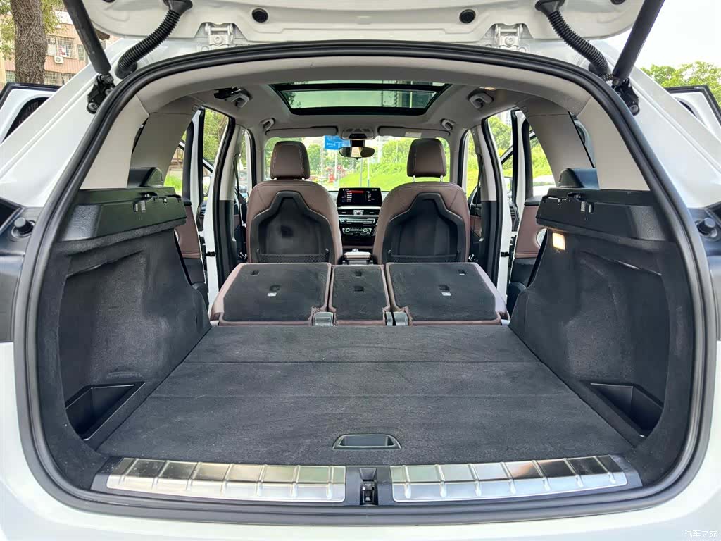 BMW X1, 2021 11
