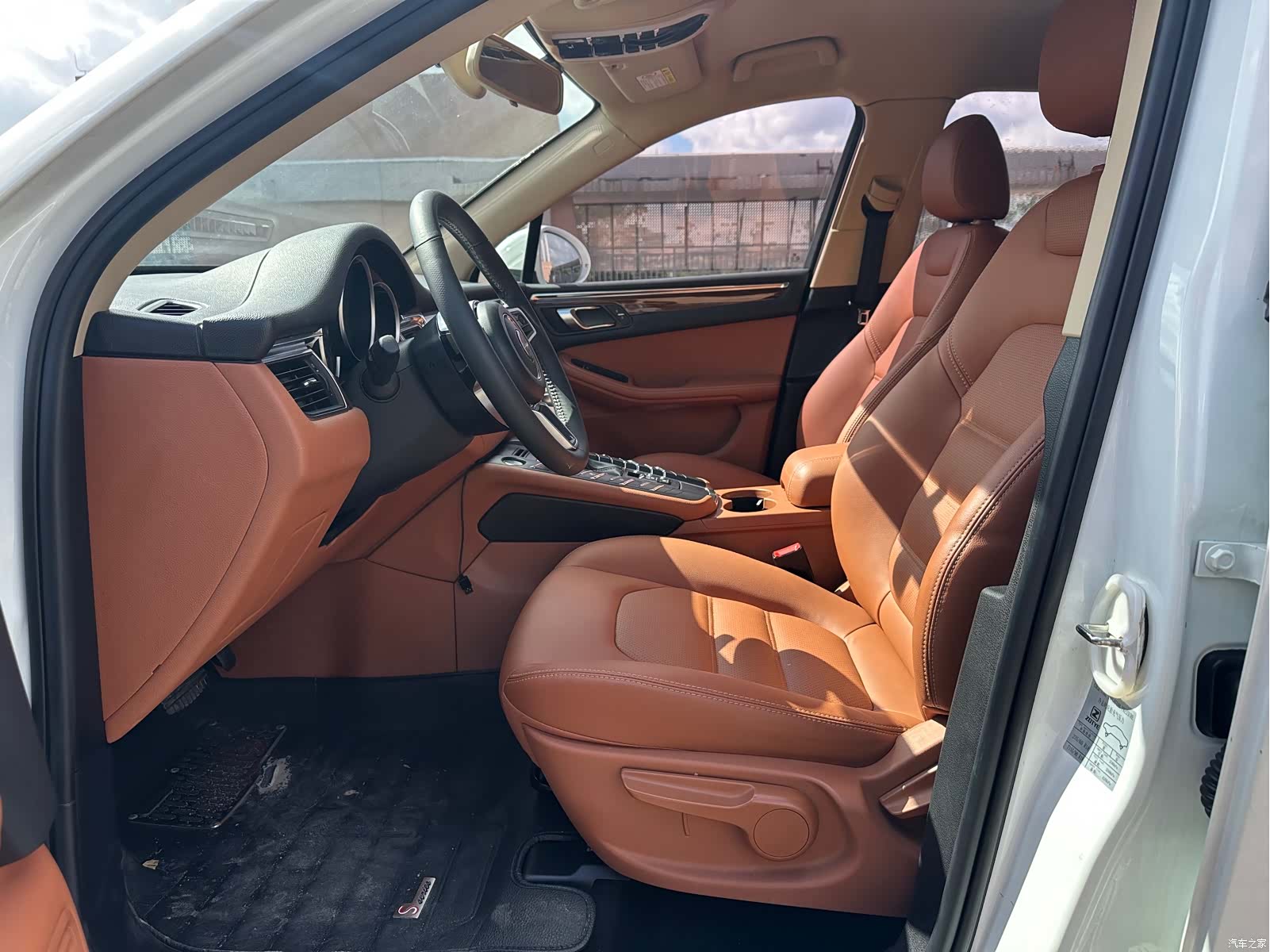 Zotye SR9, 2017 9