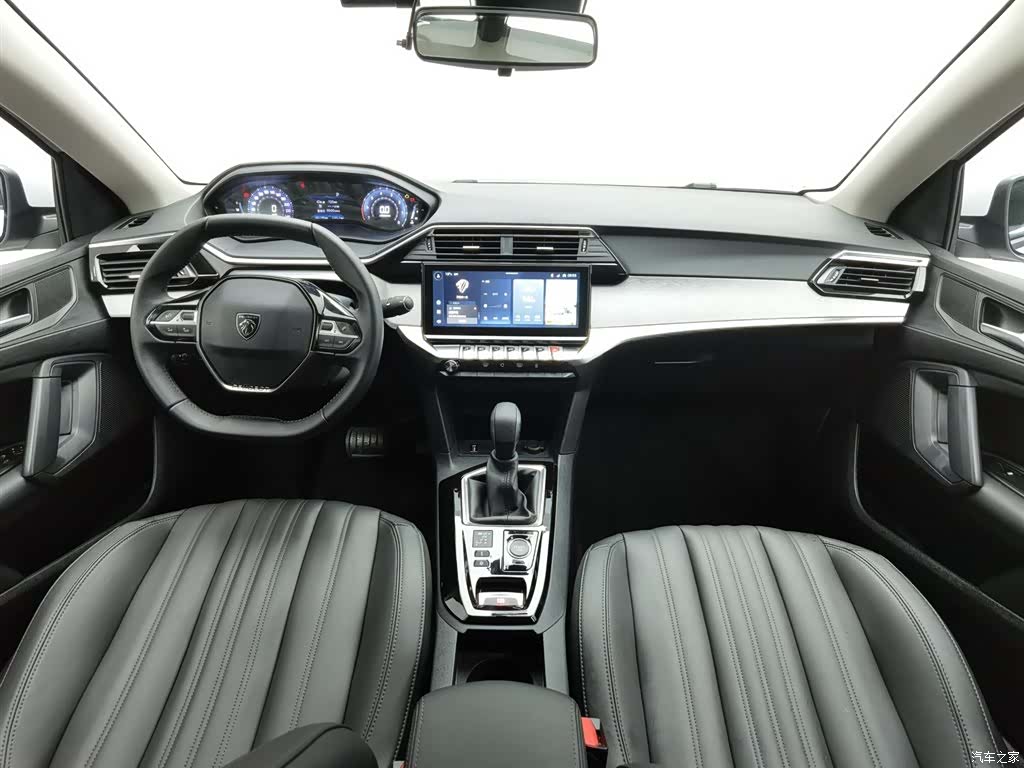 Peugeot 408, 2024 все фото