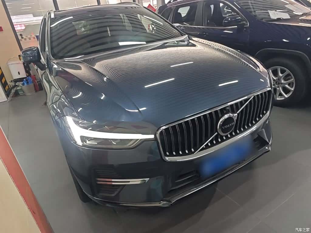 Volvo XC60, 2023 4
