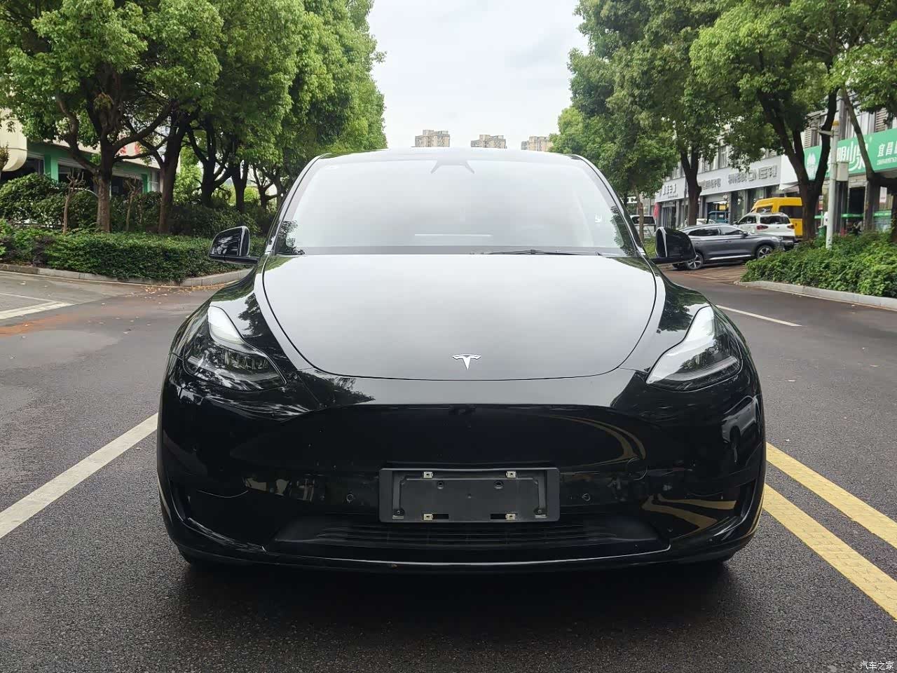 Tesla Model Y, 2022 2