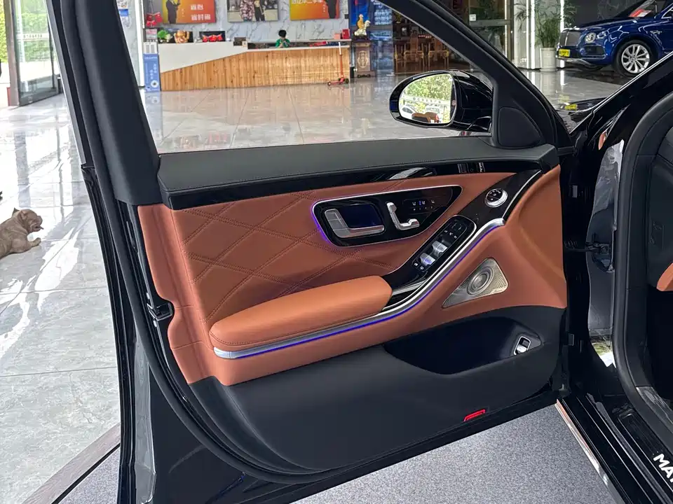 Mercedes-Benz Maybach S-class