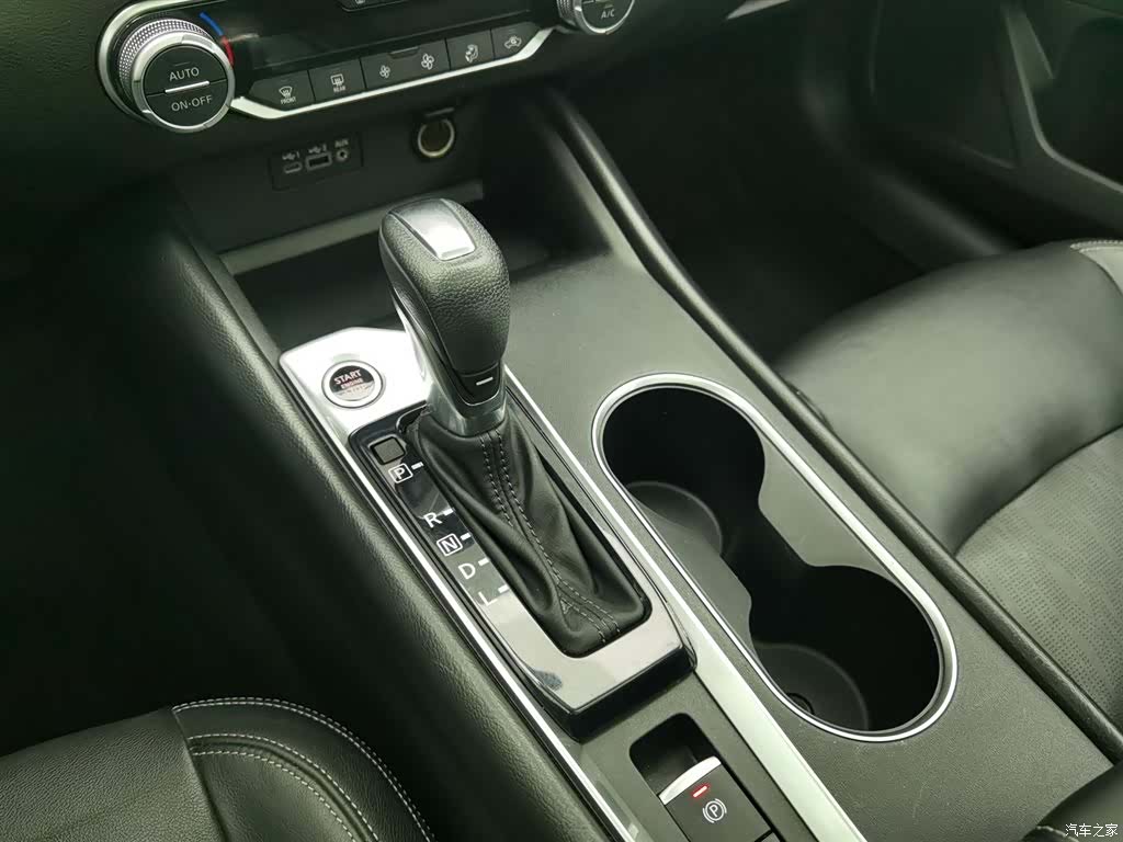Nissan Teana, 2019 13