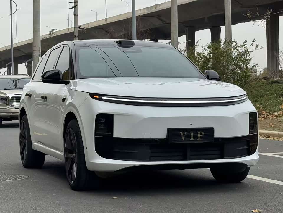 Li Auto Ideal L6