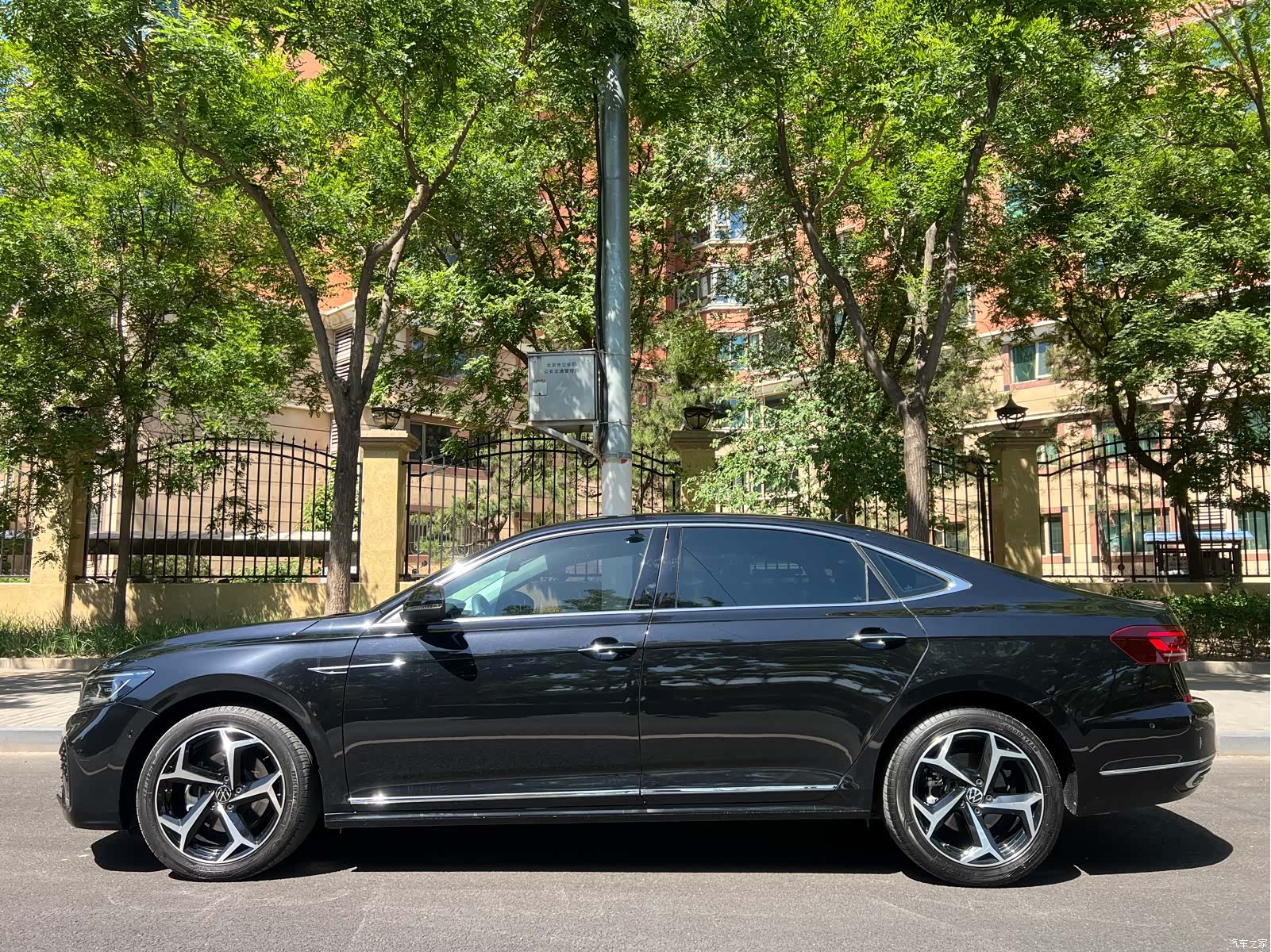 Volkswagen Passat, 2024 14