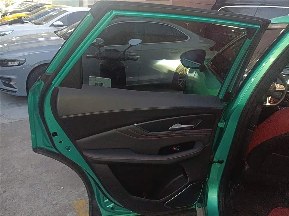 Forthing Popular T5 EVO Forthing Popular T5 EVO