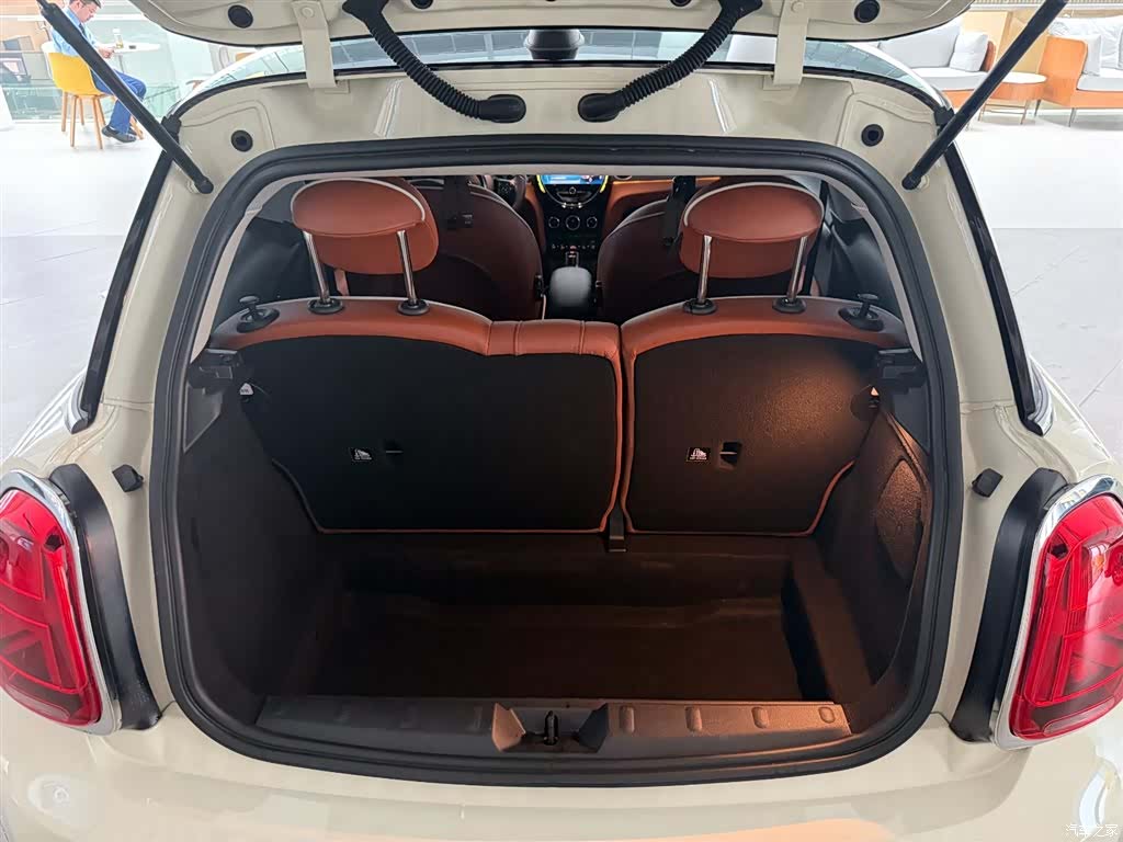 Mini Cooper, 2022 14
