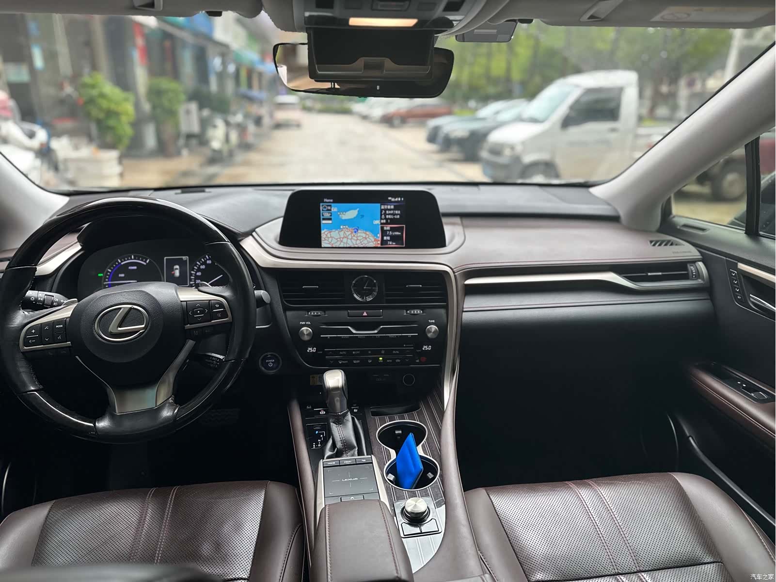 Lexus RX, 2019 9