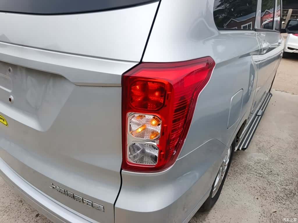 Wuling Hongguang, 2018 8