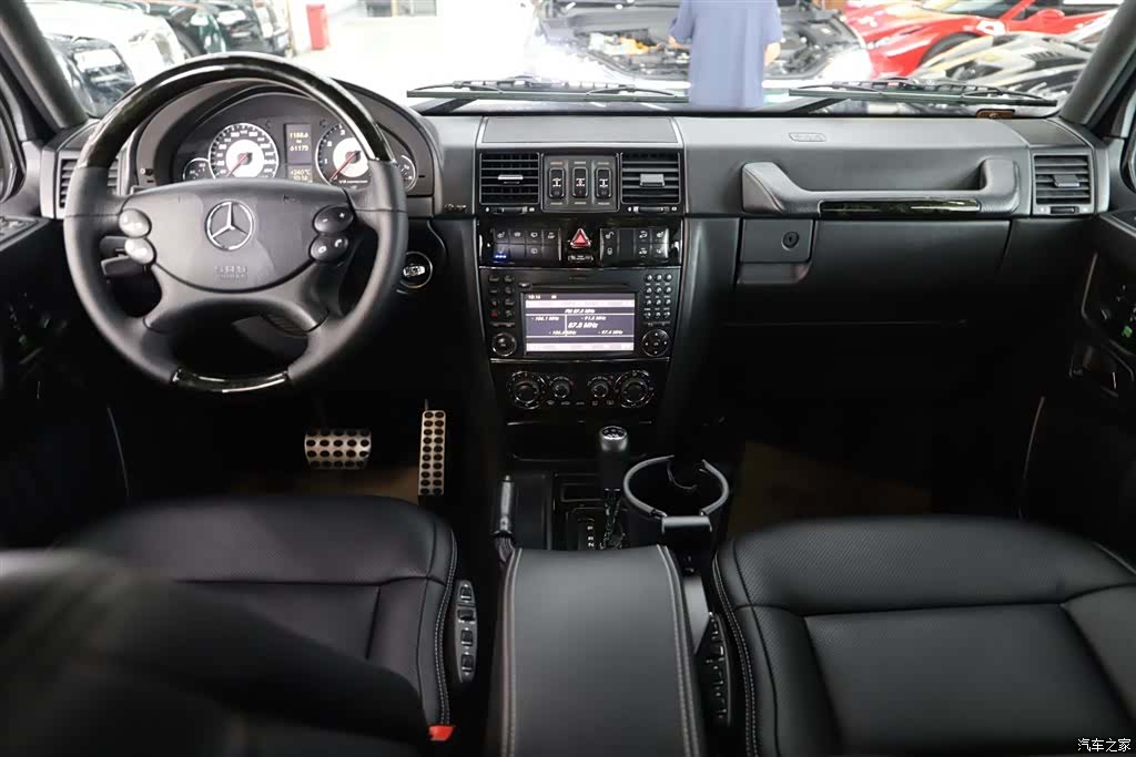 Mercedes-Benz G-Class, 2009 15