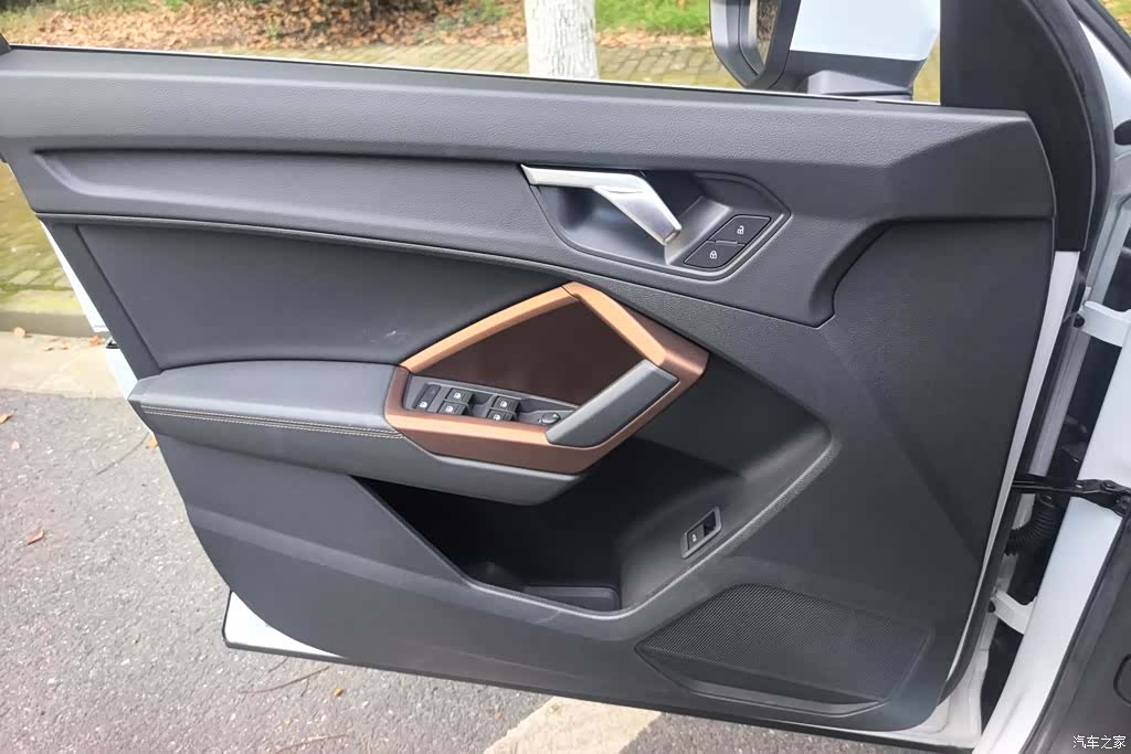 Audi Q3, 2021 7