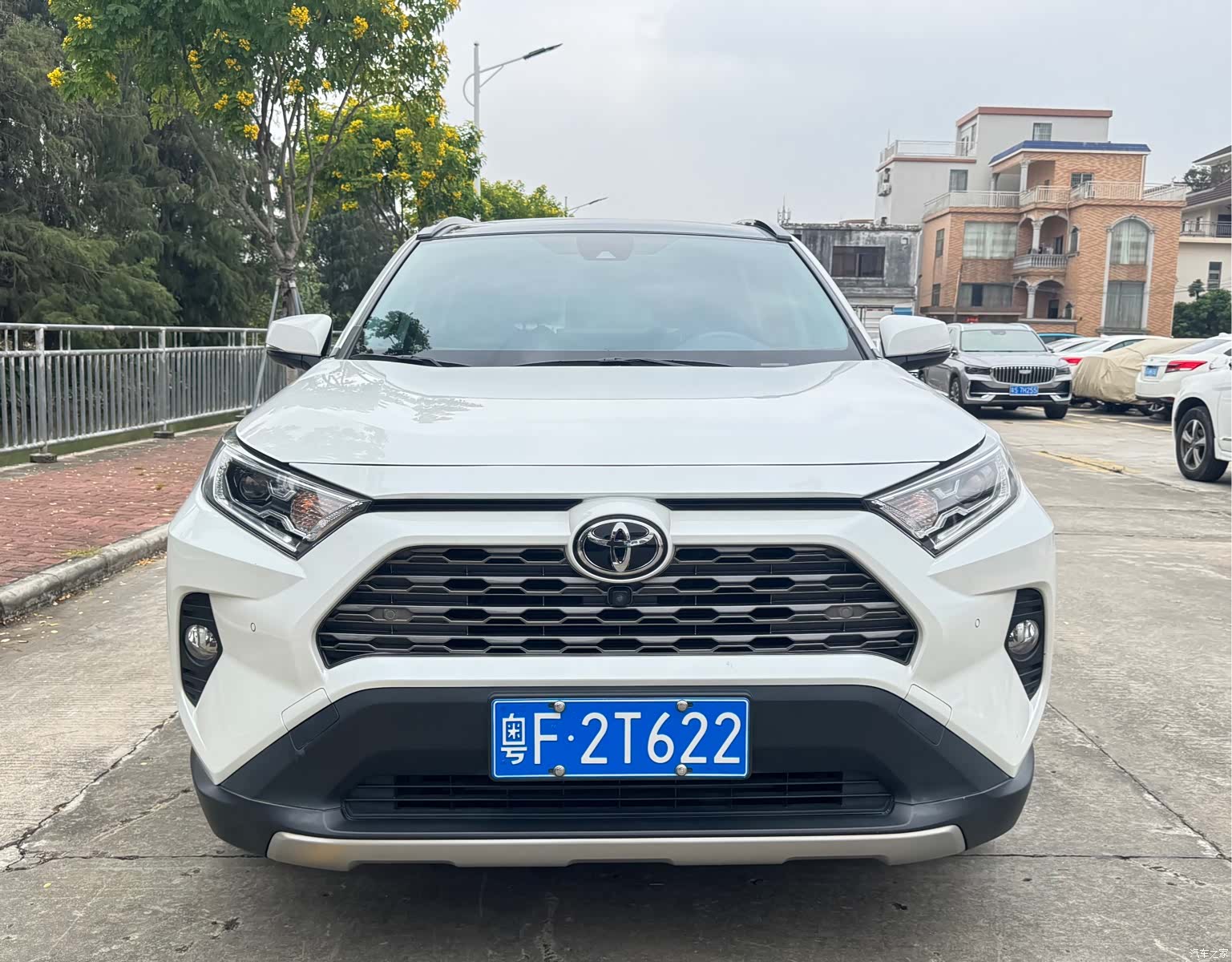 Toyota RAV4, 2021 2